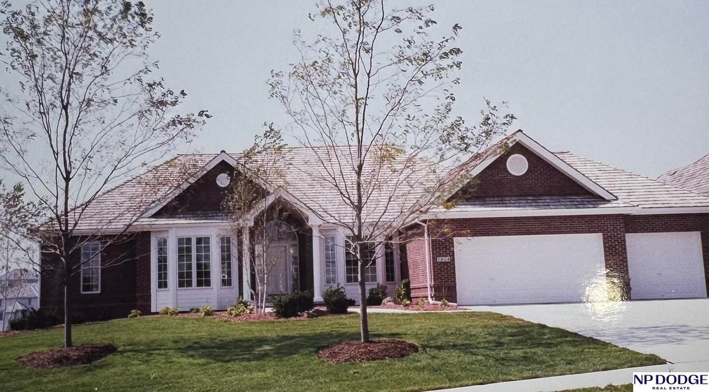 1414 N 132 Avenue Circle, Omaha, NE 68154