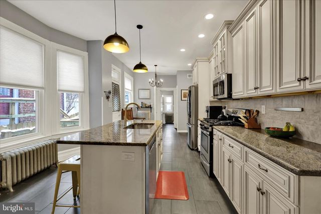 607 W CHESTNUT ST, Lancaster, PA 17603