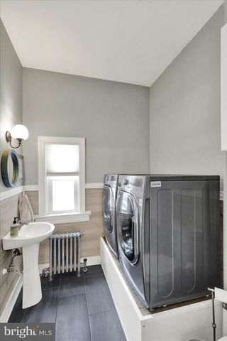 607 W CHESTNUT ST, Lancaster, PA 17603