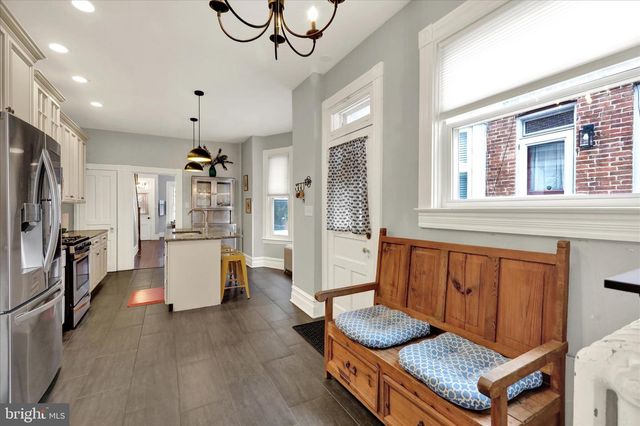 607 W CHESTNUT ST, Lancaster, PA 17603