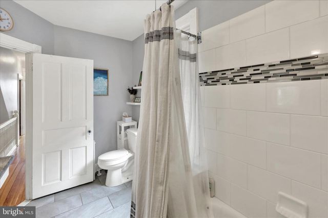 607 W CHESTNUT ST, Lancaster, PA 17603