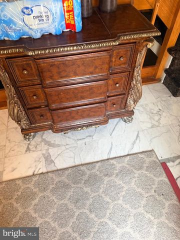 206 WHITEHALL CT, Voorhees, NJ 08043