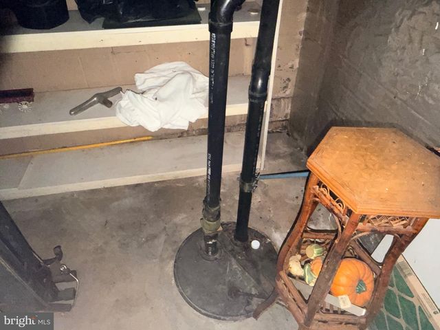 206 WHITEHALL CT, Voorhees, NJ 08043