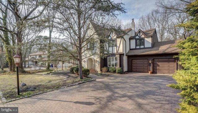 206 WHITEHALL CT, Voorhees, NJ 08043