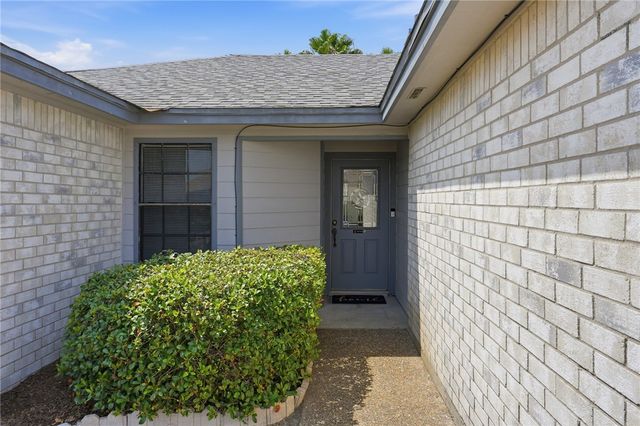 13957 Mainsail St, Corpus Christi, TX 78418