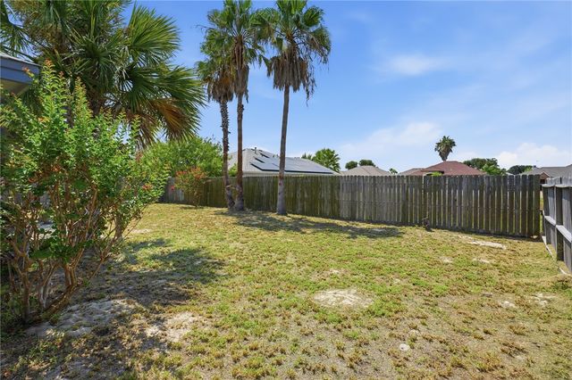 13957 Mainsail St, Corpus Christi, TX 78418