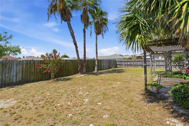 13957 Mainsail St, Corpus Christi, TX 78418