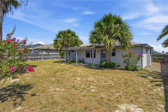 13957 Mainsail St, Corpus Christi, TX 78418