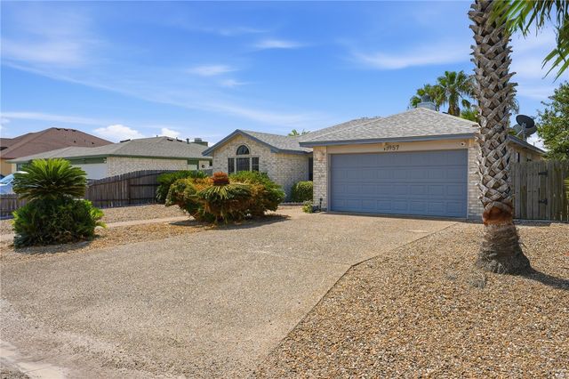 13957 Mainsail St, Corpus Christi, TX 78418