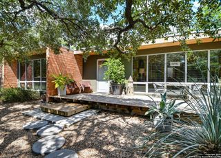 605 Kendall St Apt B And, San Antonio, TX 78212