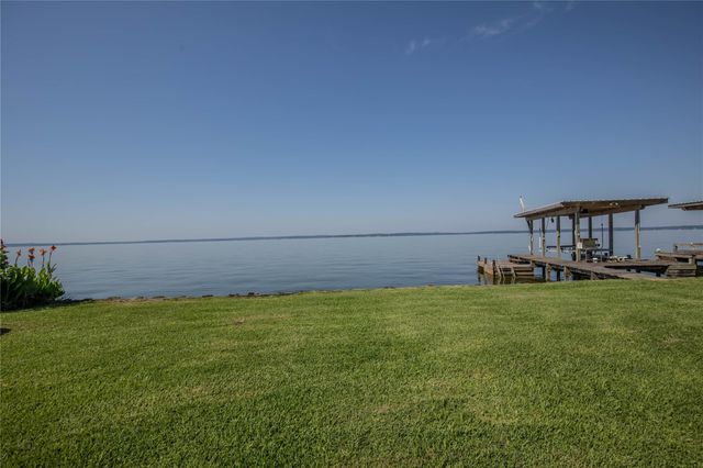 202 Willie Cook Street, Livingston, TX 77351