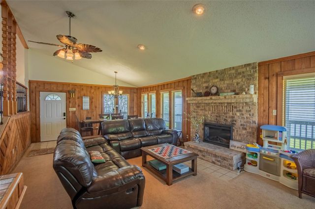 202 Willie Cook Street, Livingston, TX 77351