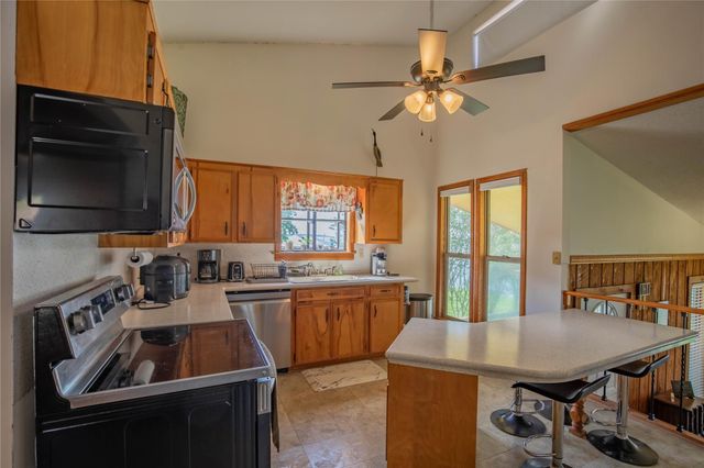 202 Willie Cook Street, Livingston, TX 77351