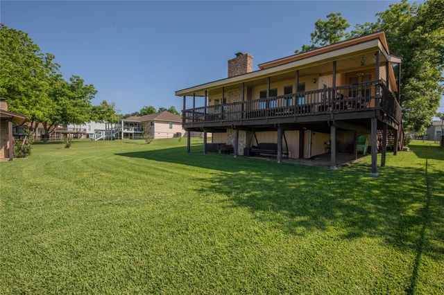 202 Willie Cook Street, Livingston, TX 77351