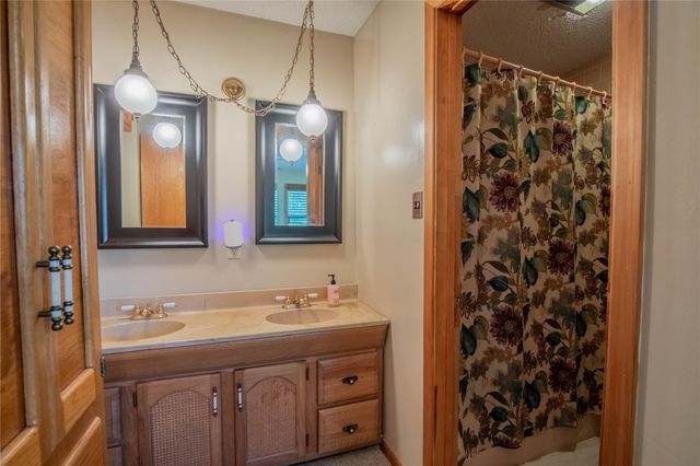 202 Willie Cook Street, Livingston, TX 77351