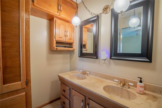 202 Willie Cook Street, Livingston, TX 77351