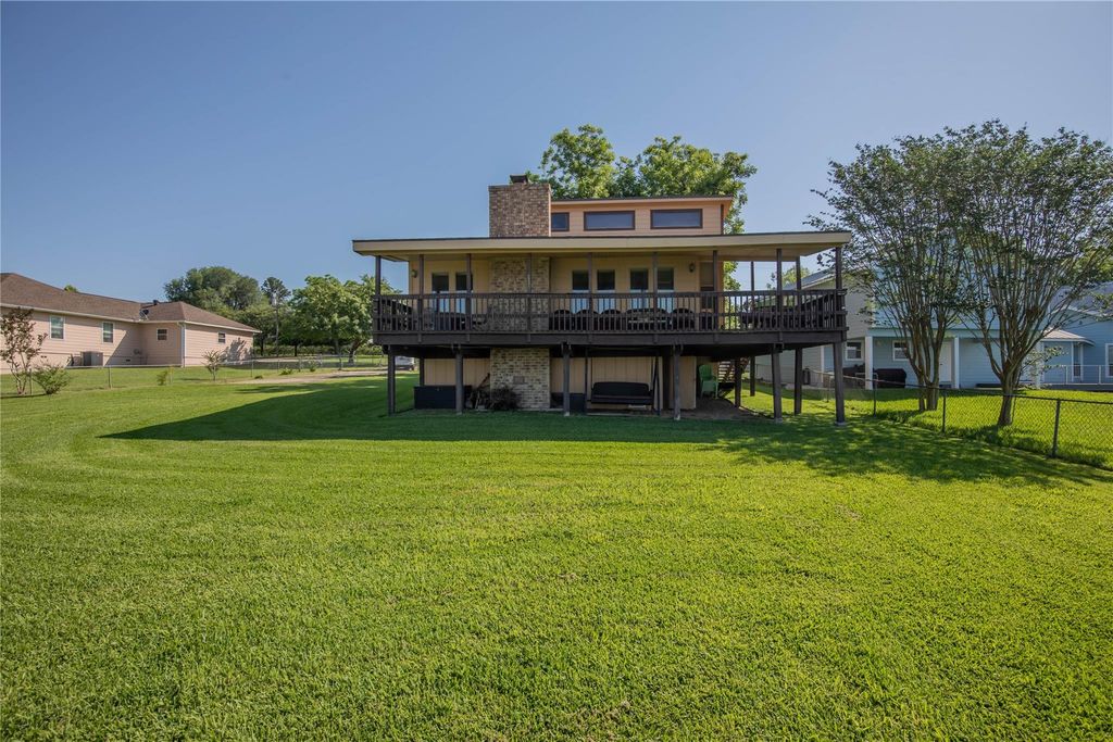 202 Willie Cook Street, Livingston, TX 77351