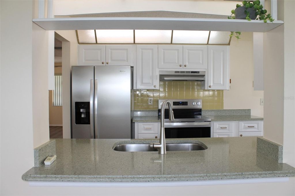 Image 3 of property listing at 3472 100TH AVENUE N, Pinellas Park, FL 33782
