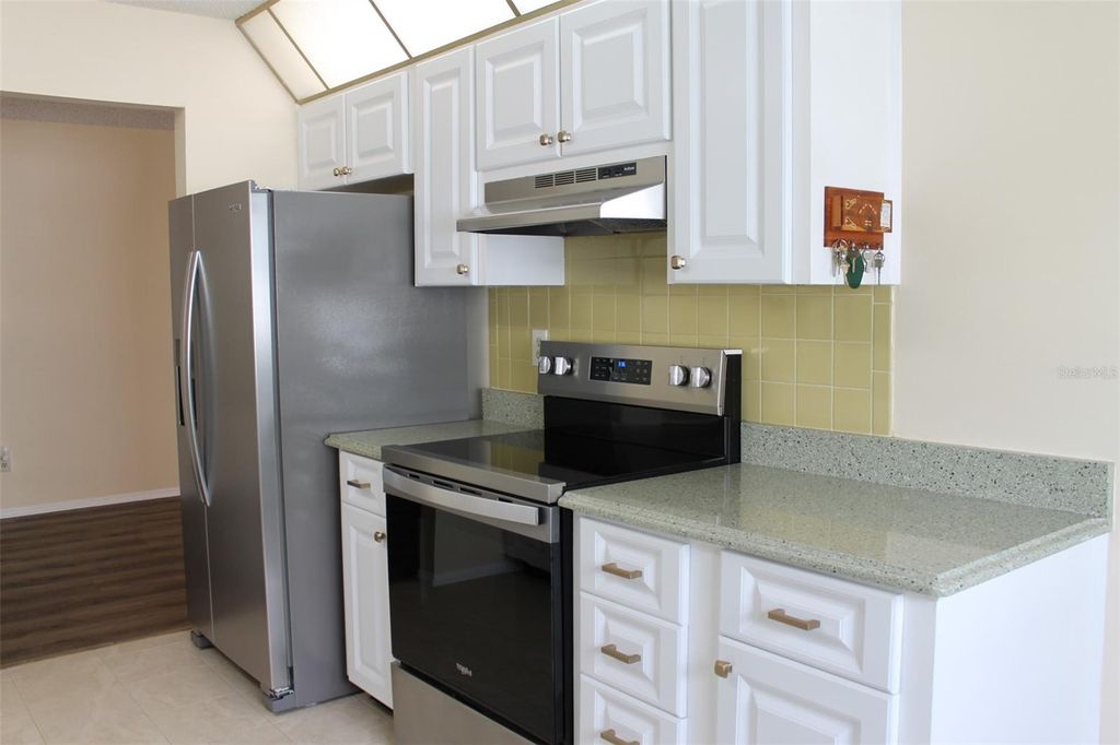 Image 5 of property listing at 3472 100TH AVENUE N, Pinellas Park, FL 33782