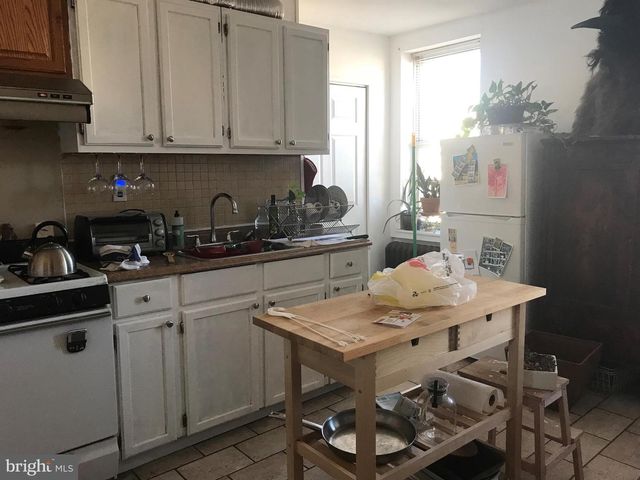 2300 S CROSKEY ST, Philadelphia, PA 19145