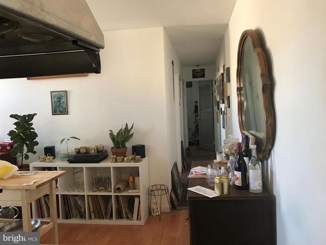 2300 S CROSKEY ST, Philadelphia, PA 19145