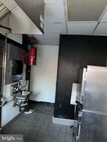 2300 S CROSKEY ST, Philadelphia, PA 19145