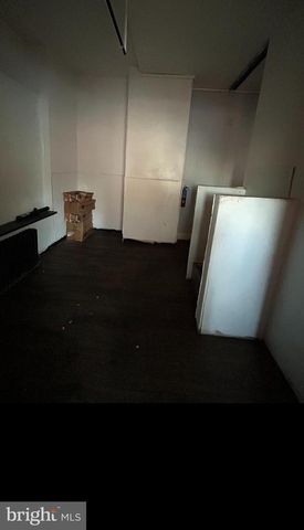 2300 S CROSKEY ST, Philadelphia, PA 19145