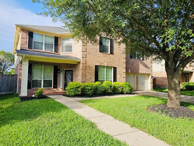8123 Spring Bluebonnet Dr, Sugar Land, TX 77479