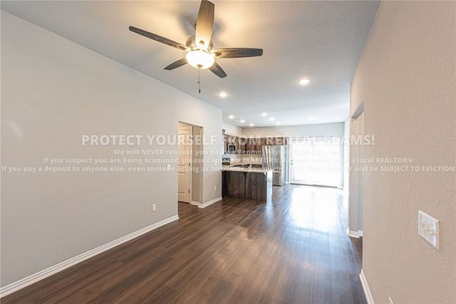 211 Grove Lane, Bentonville, AR 72713