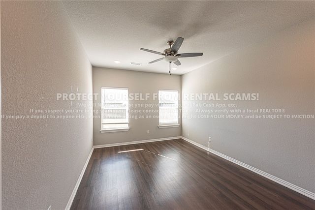 211 Grove Lane, Bentonville, AR 72713