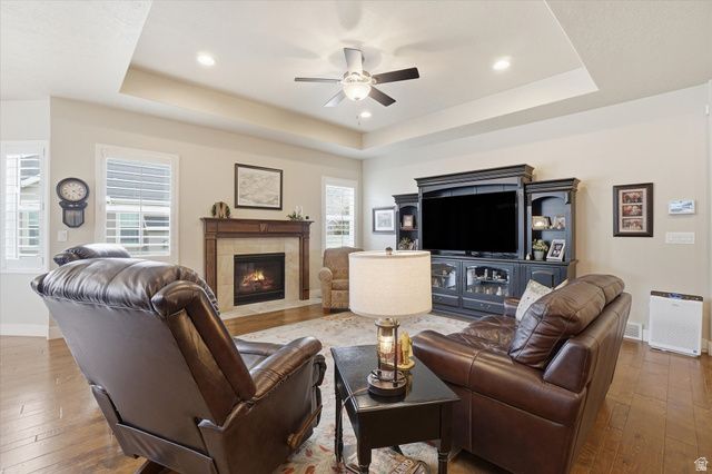 1690 N 60 W, North Ogden, UT 84404