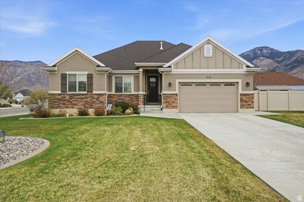1690 N 60 W, North Ogden, UT 84404