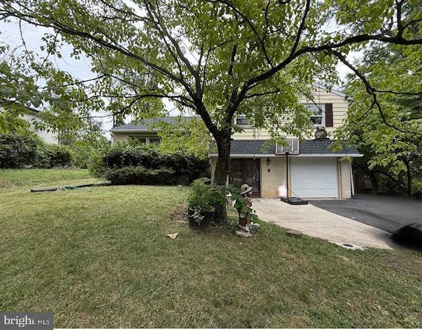 152 E CHURCH RD, Elkins Park, PA 19027