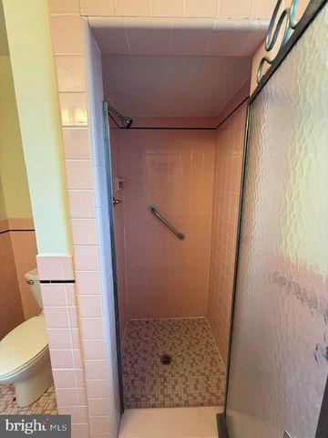 152 E CHURCH RD, Elkins Park, PA 19027
