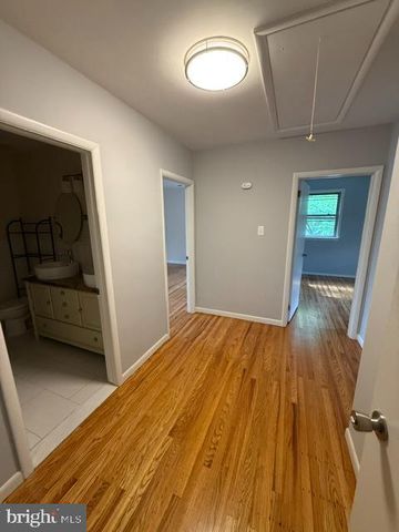 152 E CHURCH RD, Elkins Park, PA 19027