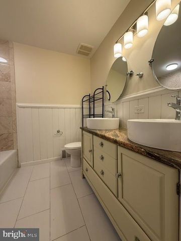 152 E CHURCH RD, Elkins Park, PA 19027