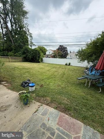 152 E CHURCH RD, Elkins Park, PA 19027