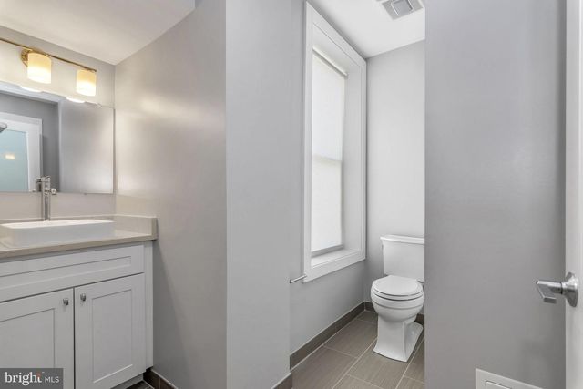 1310 RIGGS ST NW, Washington, DC 20009