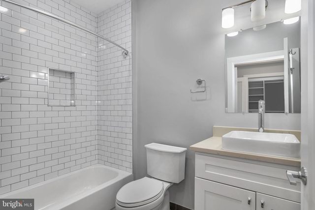 1310 RIGGS ST NW, Washington, DC 20009
