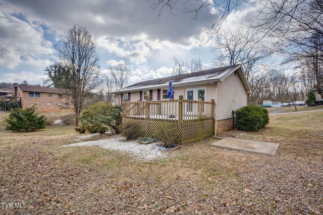 4205 Rock Rose Circle, Kingsport, TN 37664