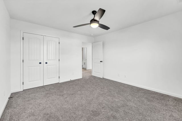 1165 Mourning Cloak Dr, Clarksville, TN 37043