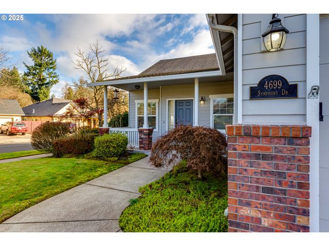 4699 SYMPHONY Dr, Eugene, OR 97404