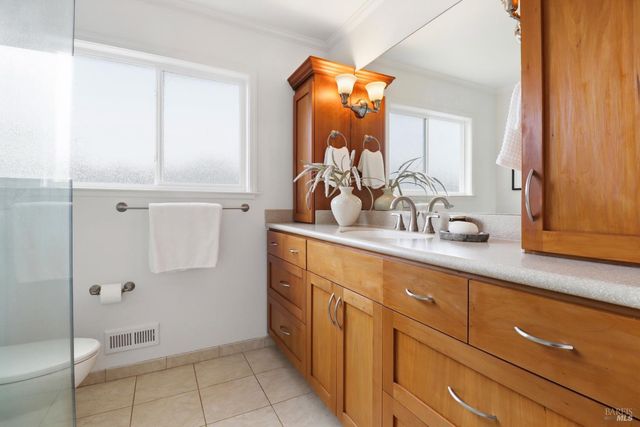 23 Terra Linda Dr, San Rafael, CA 94903