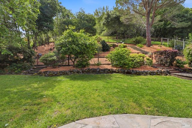 23 Terra Linda Dr, San Rafael, CA 94903