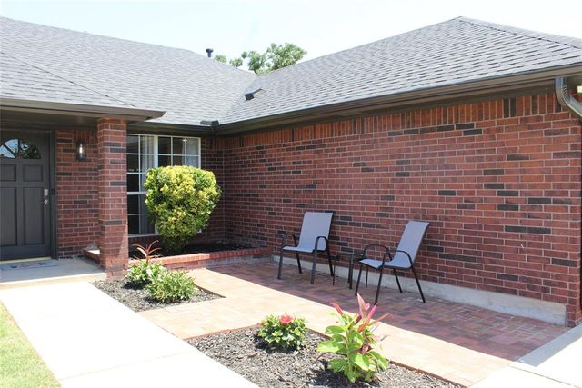 14813 Twelve Oaks Drive, Choctaw, OK 73020