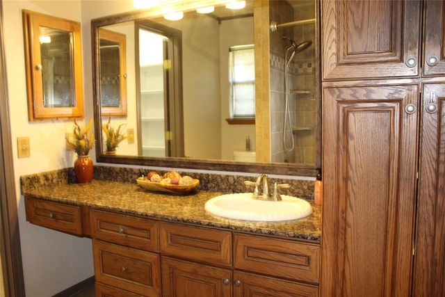 14813 Twelve Oaks Drive, Choctaw, OK 73020