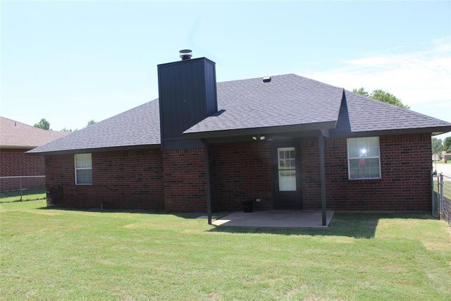 14813 Twelve Oaks Drive, Choctaw, OK 73020
