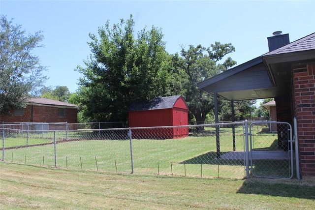 14813 Twelve Oaks Drive, Choctaw, OK 73020