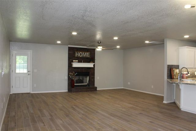 14813 Twelve Oaks Drive, Choctaw, OK 73020