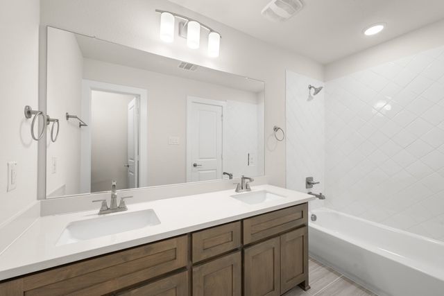 1818 Wittington Place, Farmers Branch, TX 75234